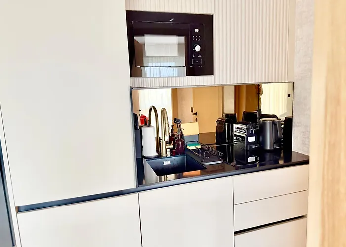 Luxury With Balcony Legrand Апартаменты