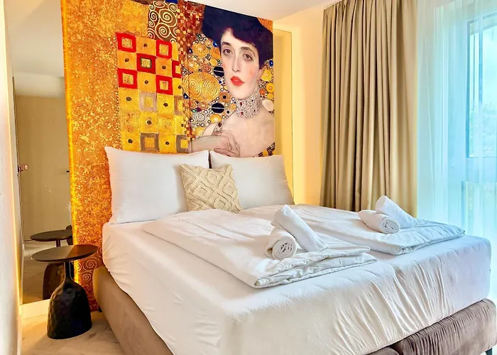 Апартаменты Luxury With Balcony Legrand Вена